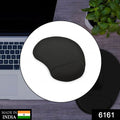 Ergonomic mouse pad with integrated wrist rest for daily use