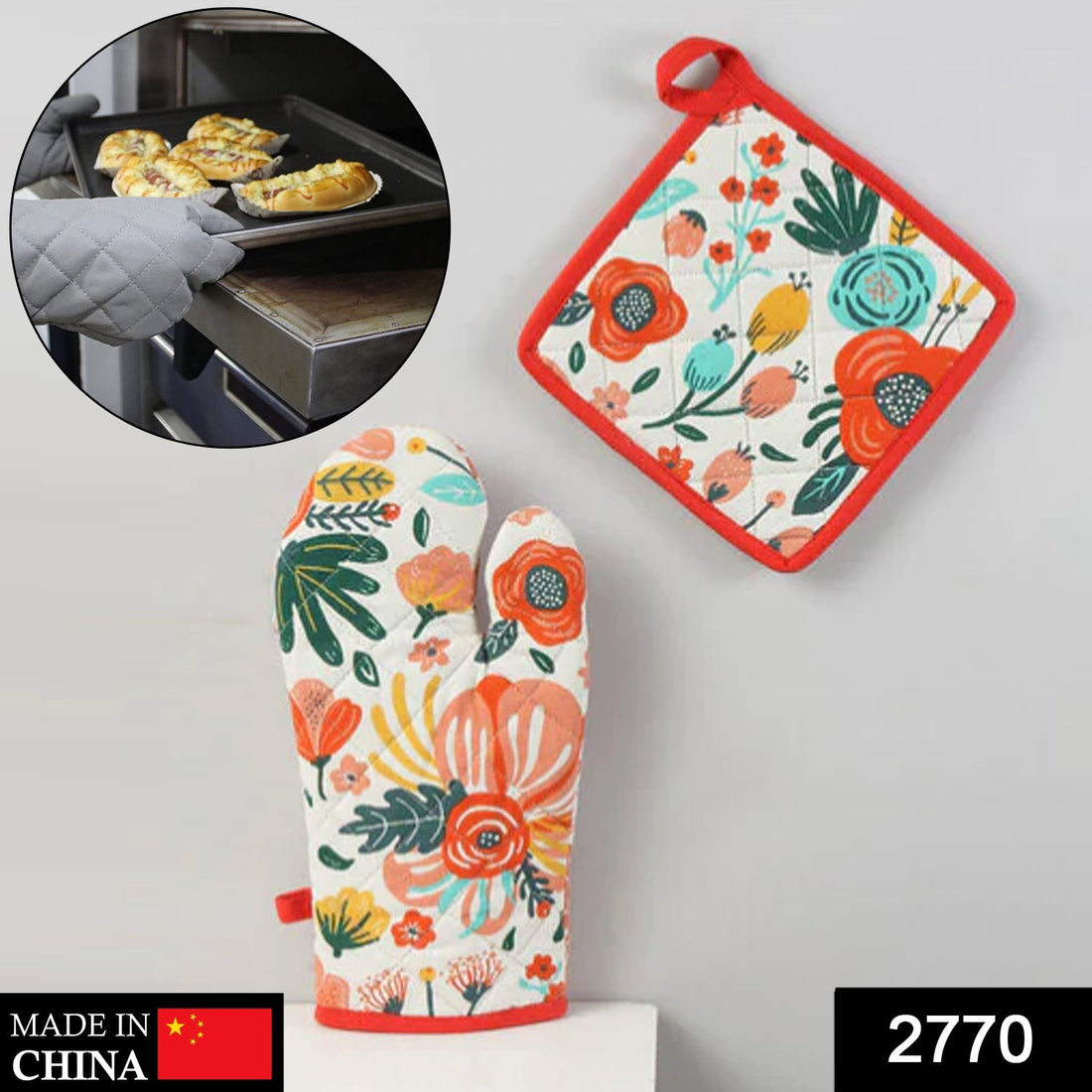 Multicoloured cotton oven mitt for safe kitchen handling.