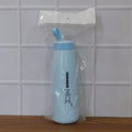 Reusable plastic bottle for hydration, suitable for cold beverages