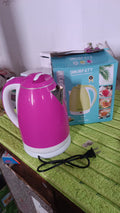 Electric kettle 1500W product packaging from Siplix.