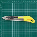 Compact utility cutter knife suitable for packaging and crafts