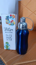Side view of stainless steel thermos water bottle 500 ML with plastic lid